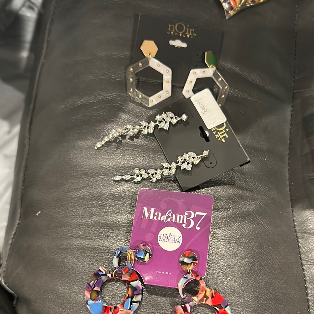 Noir and Madam37 Earring Bundle